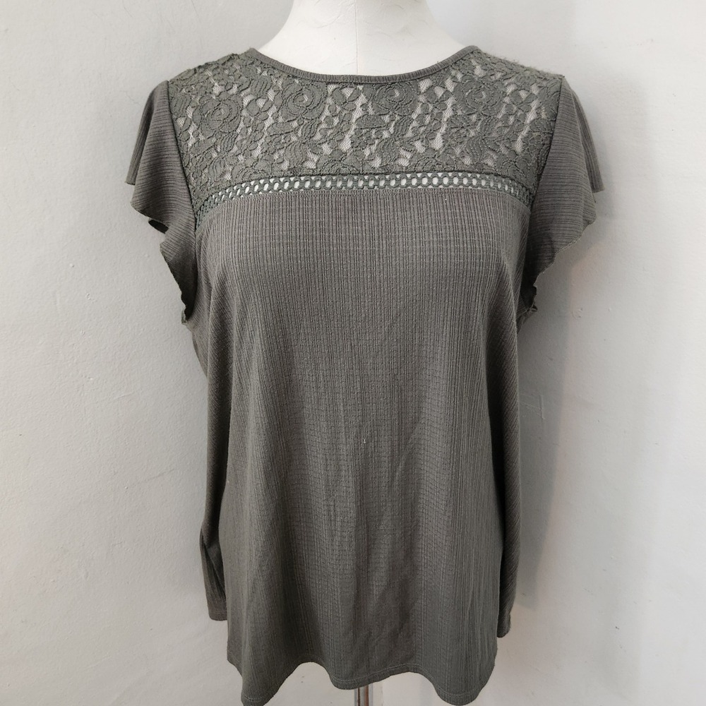 Torrid Womens Olive Green Ribbed Lace Yoke Flutter Sleeve Top Size 1 Plus L XL - Picture 1 of 6